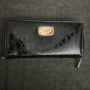 Michael Kors Signature Large Zip Around Wallet